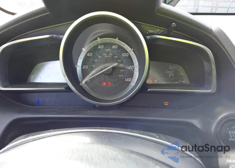 2016 Scion Ia z USA, uszkodzony, nr VIN 3MYDLBZV1GY140398